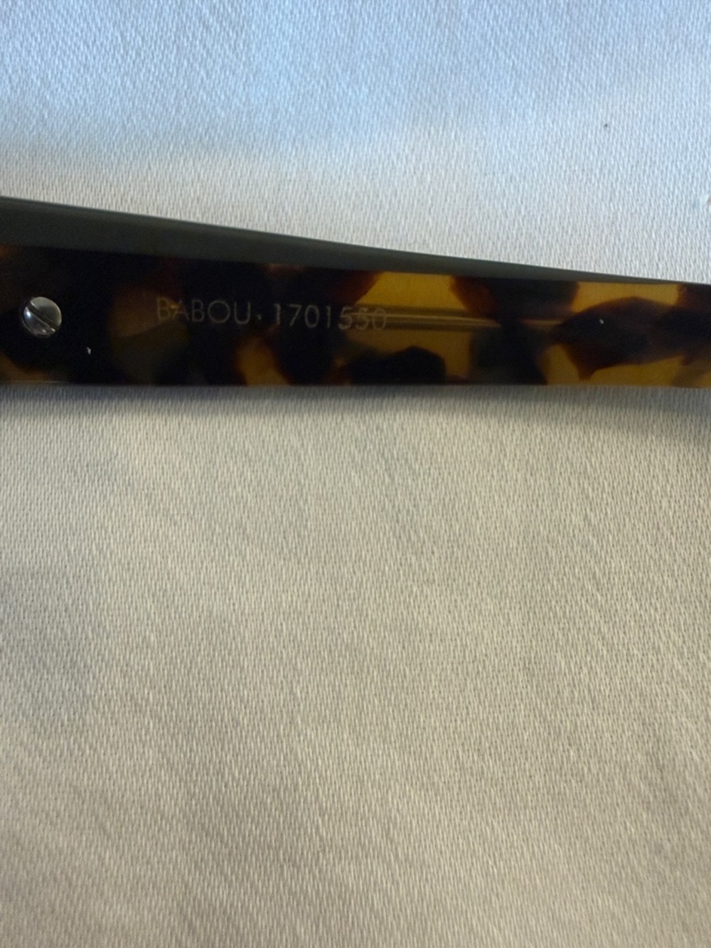 Karen Walker Classic Tortoiseshell Cat-Eye Sunglasses - Never worn. NWOT - Picture 3 of 4